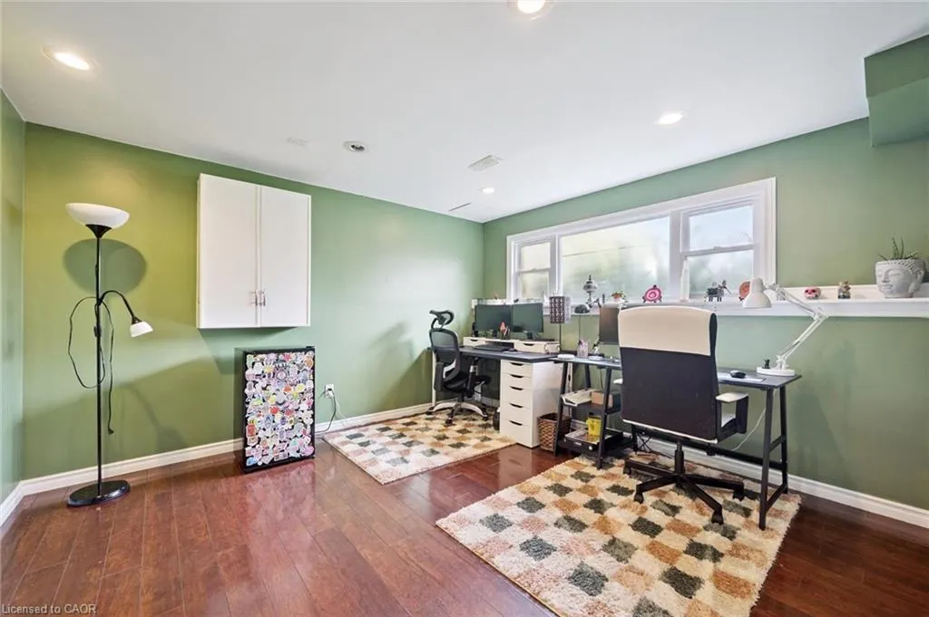 230 Arris Crescent
