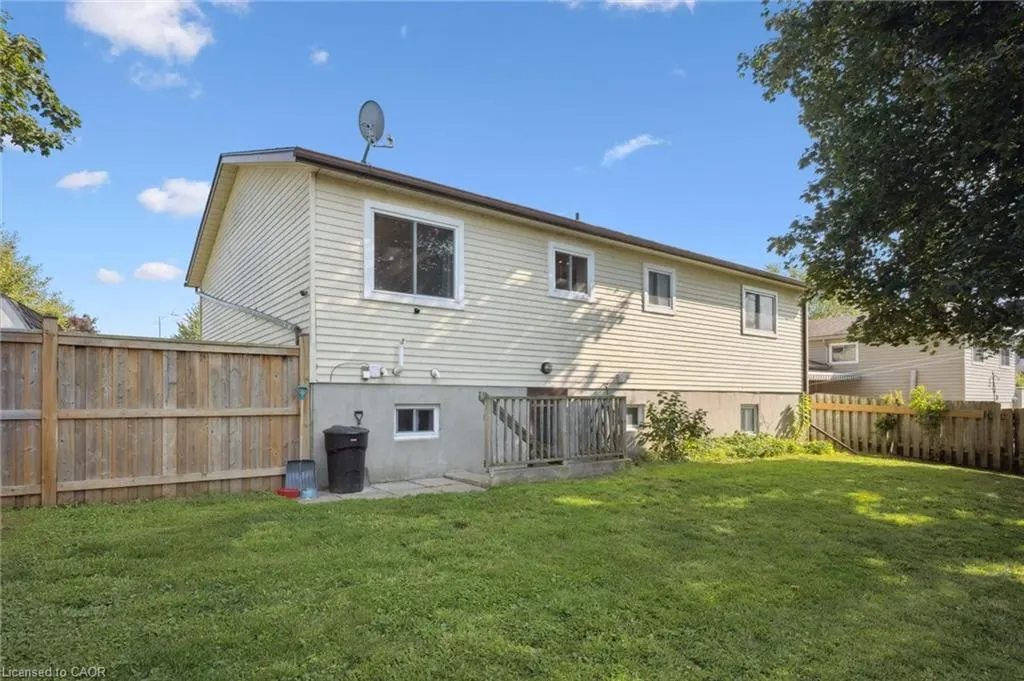 230 Arris Crescent