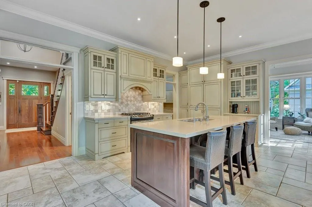3667 Old Beverly Road