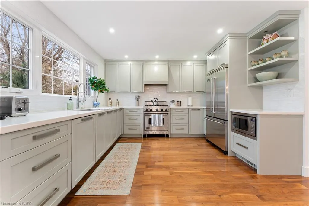 519 Regina Drive