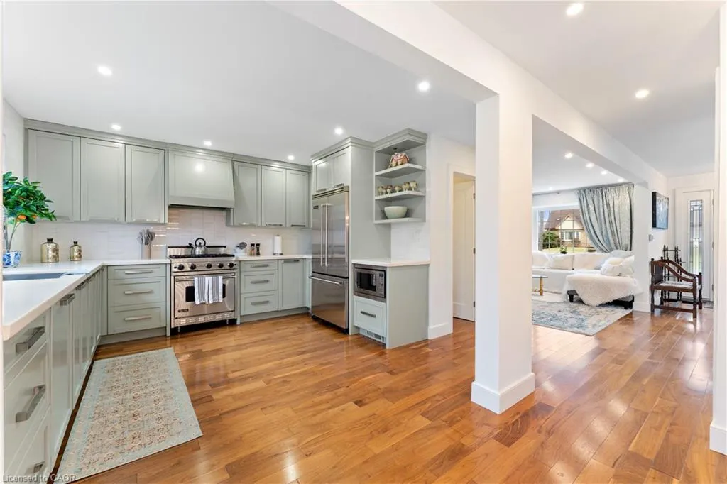 519 Regina Drive