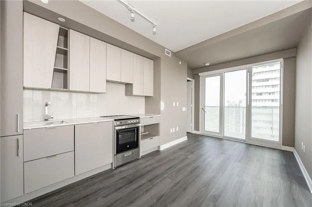 3883 Quartz Road, #3203