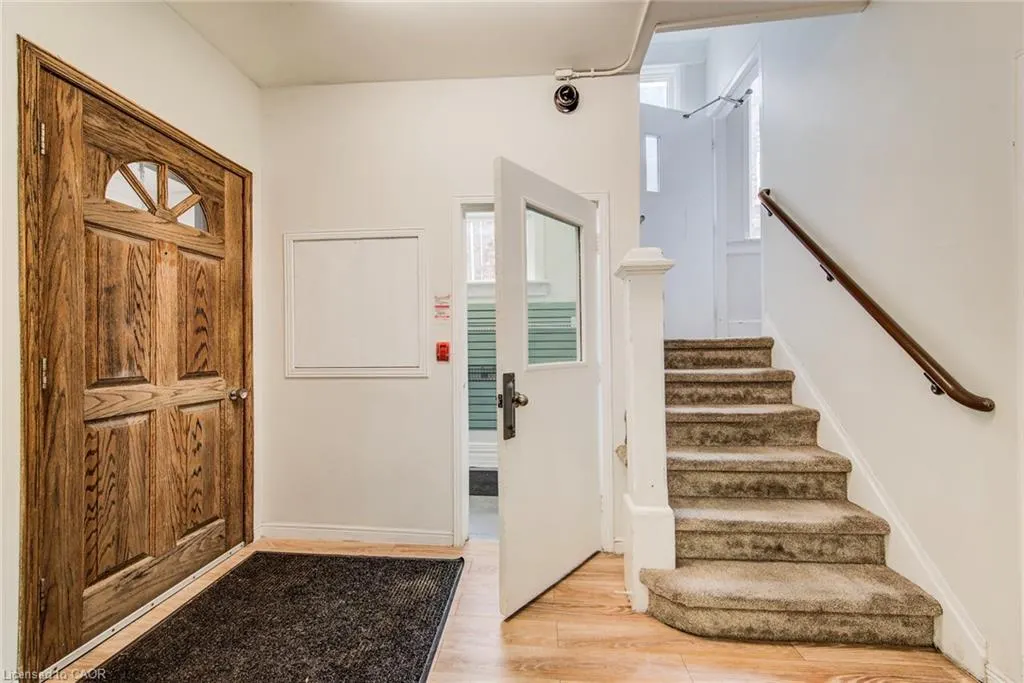 19 Schneider Avenue