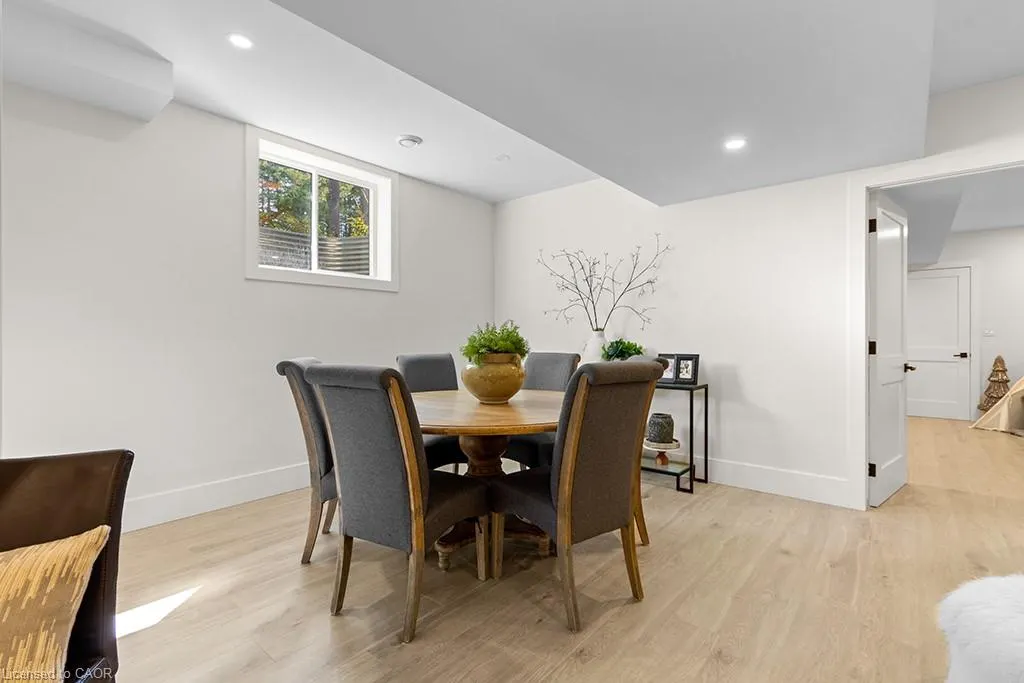 107 Louise Creek Crescent