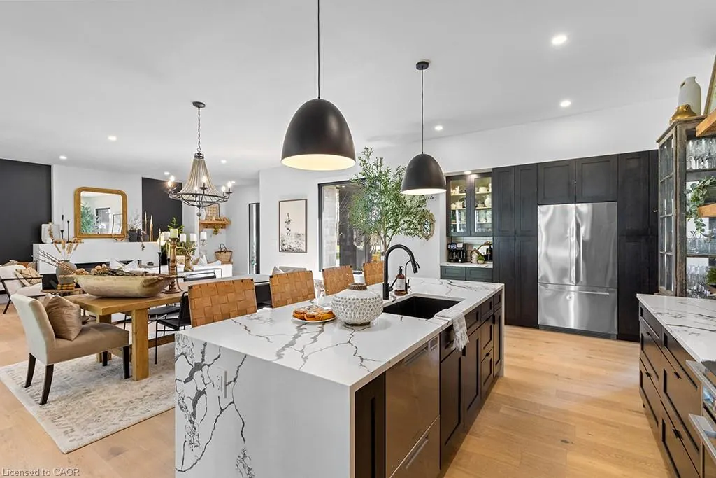 107 Louise Creek Crescent