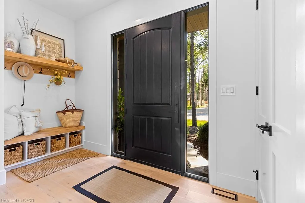 107 Louise Creek Crescent