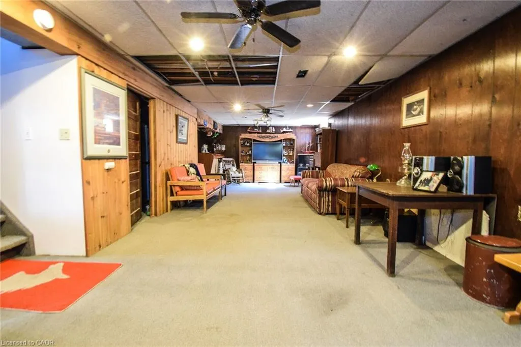 183 Hines Road