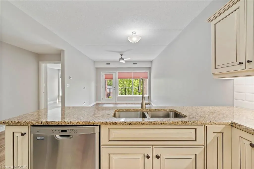 4644 Pettit Avenue, #213