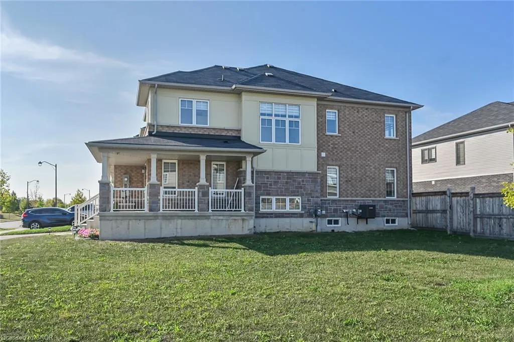 164 Maclachlan Avenue