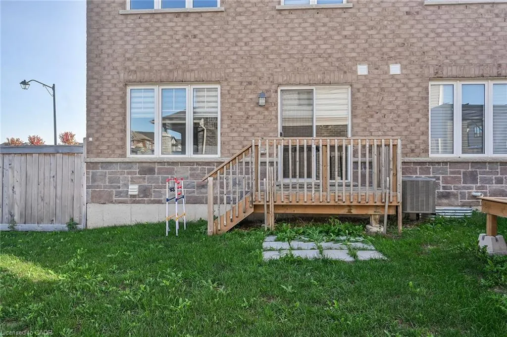 164 Maclachlan Avenue