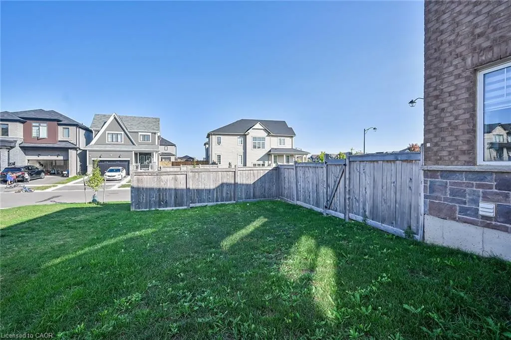 164 Maclachlan Avenue