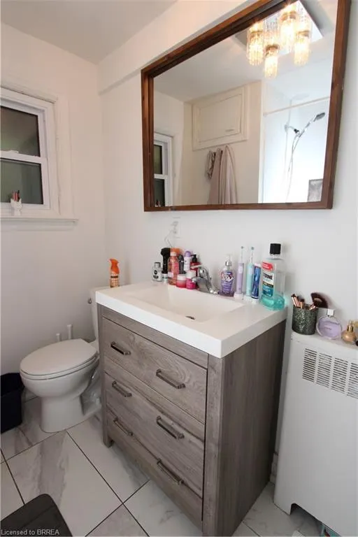 72 Kent Street N, #1