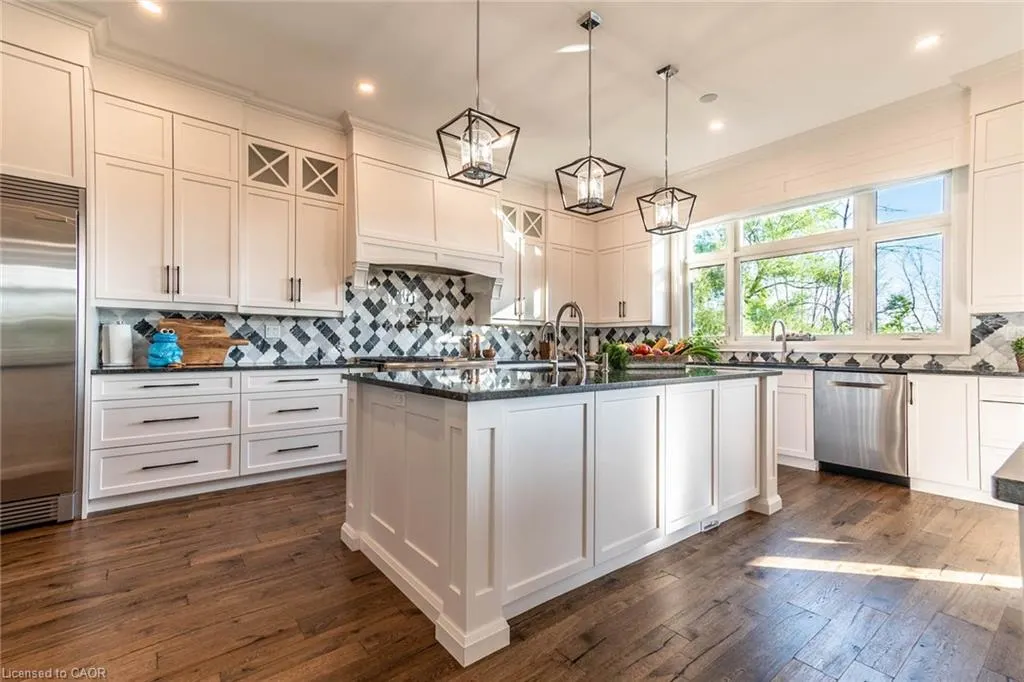 119 Willowbrook Drive