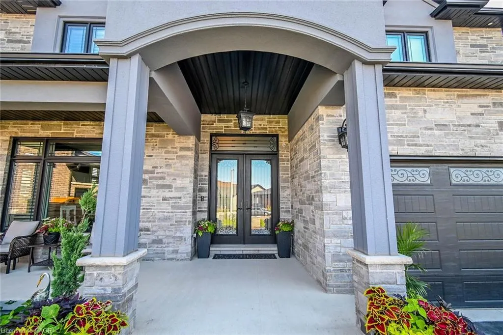 119 Willowbrook Drive
