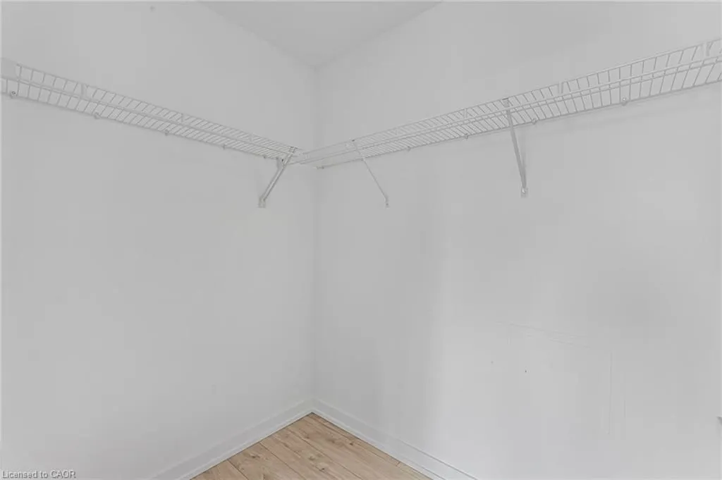 125 Shoreview Place, #432