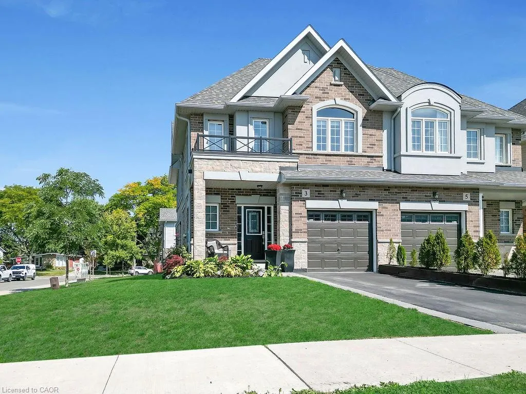 3 Starling Drive