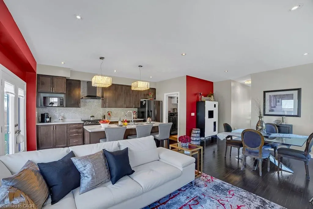 3 Starling Drive