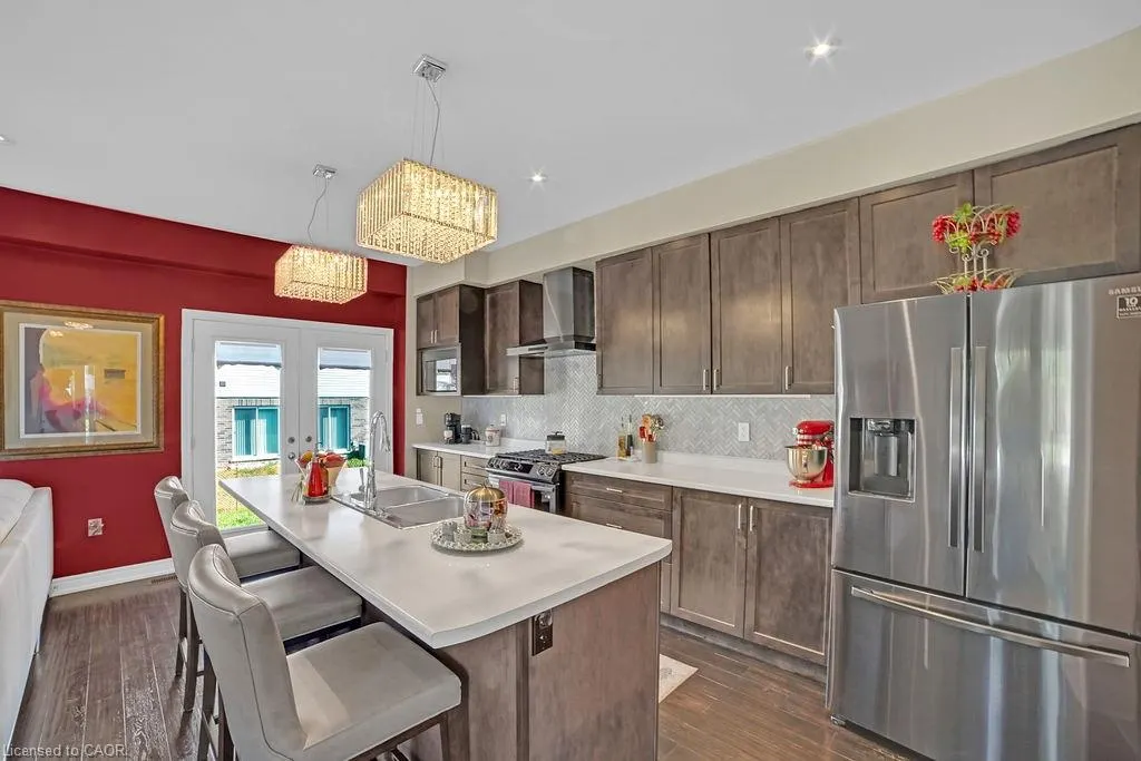 3 Starling Drive