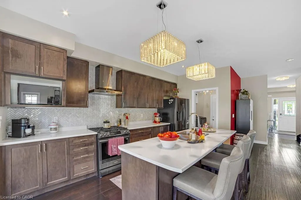3 Starling Drive