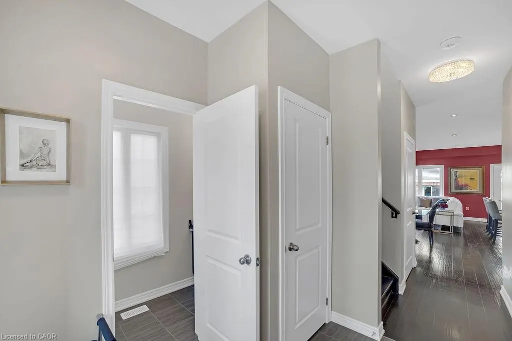 3 Starling Drive