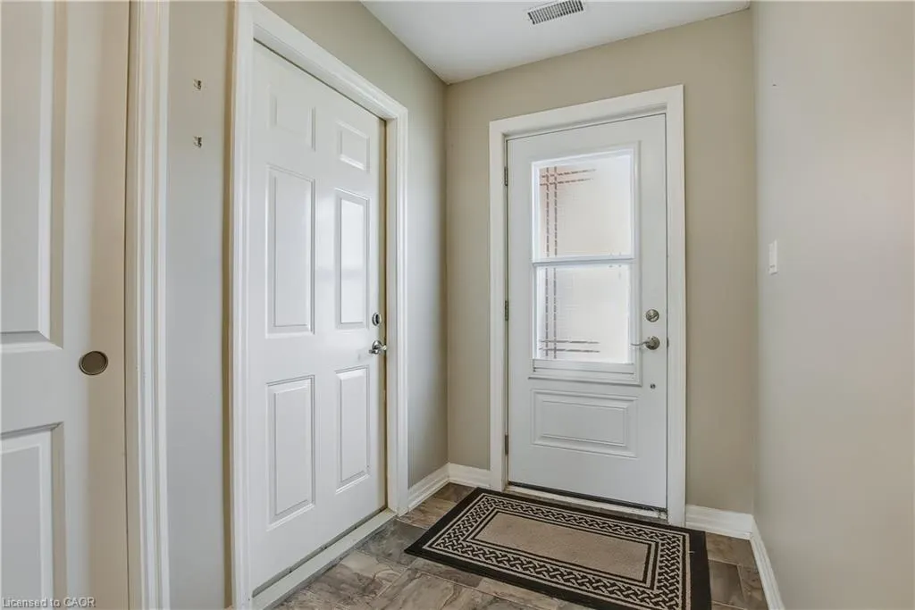 5 Archdeacon Clark Trail