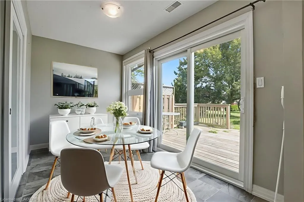 5 Archdeacon Clark Trail