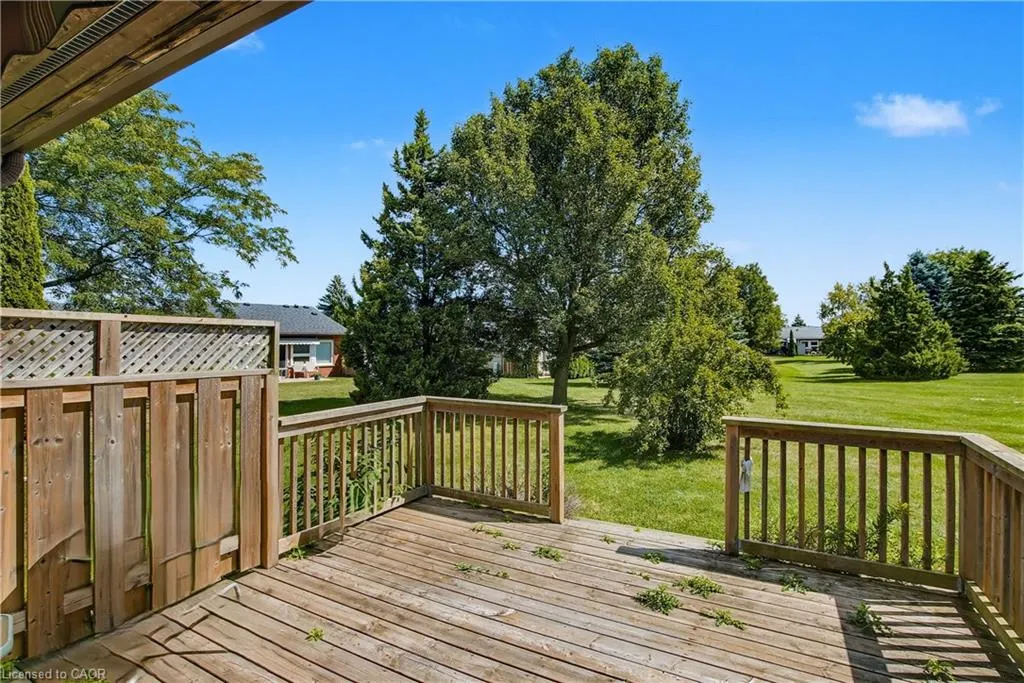 5 Archdeacon Clark Trail