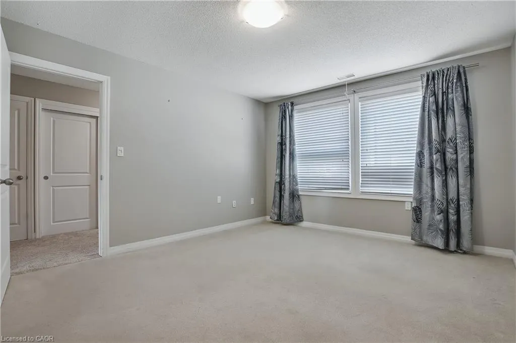 5 Archdeacon Clark Trail