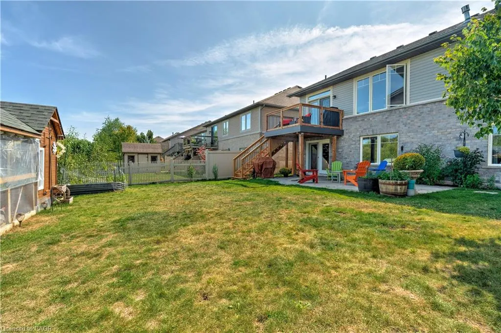 17 Manorwood Drive