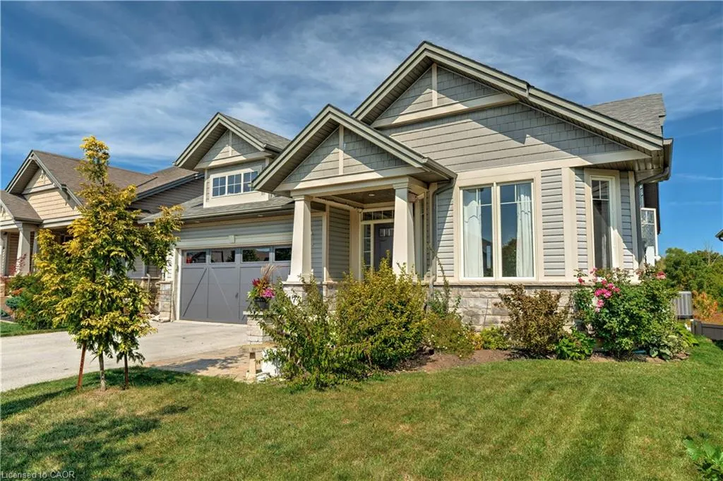 17 Manorwood Drive