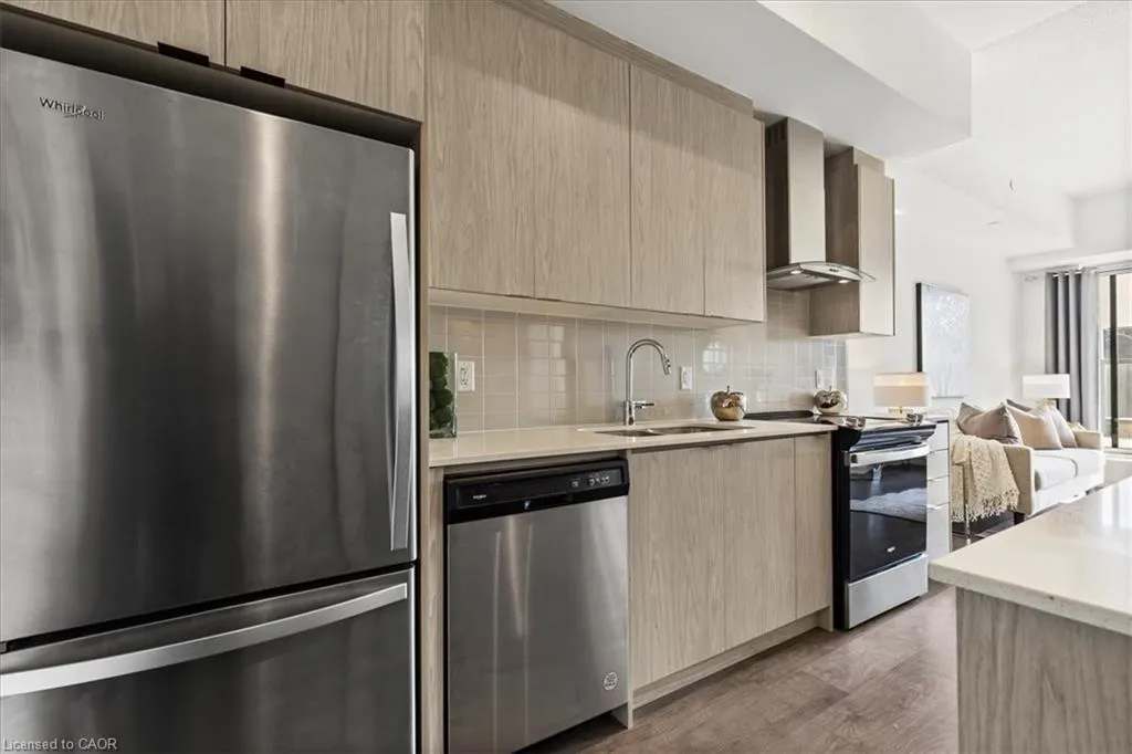 55 Duke Street W, #505