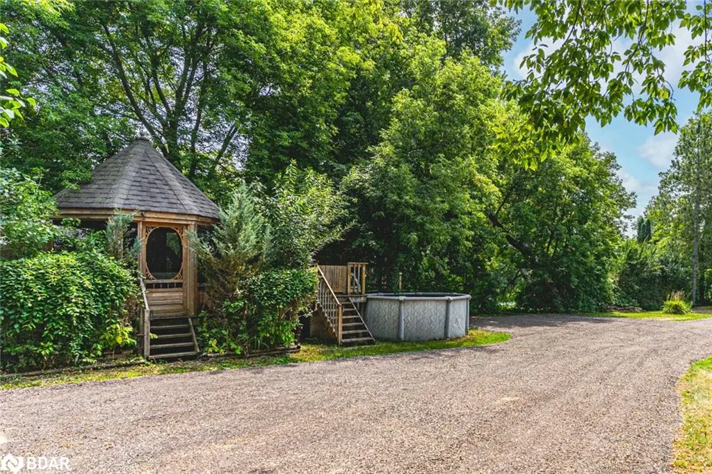 9007 Webster Road