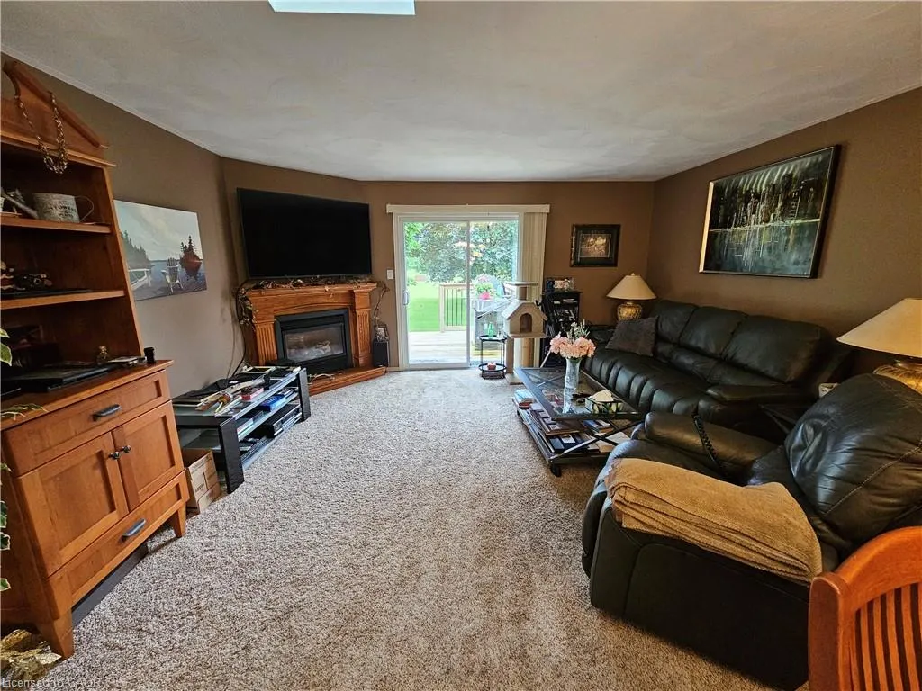 74 Wilson Avenue, #7
