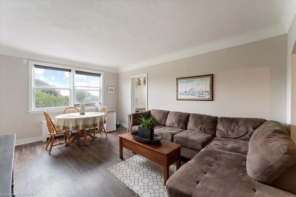 5 East 36th Street, #412B