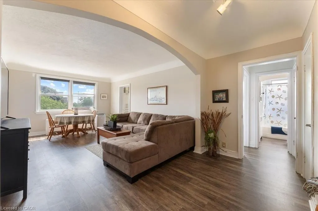 5 East 36th Street, #412B