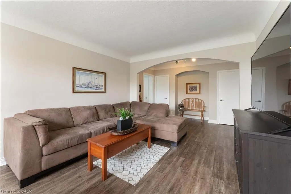 5 East 36th Street, #412B