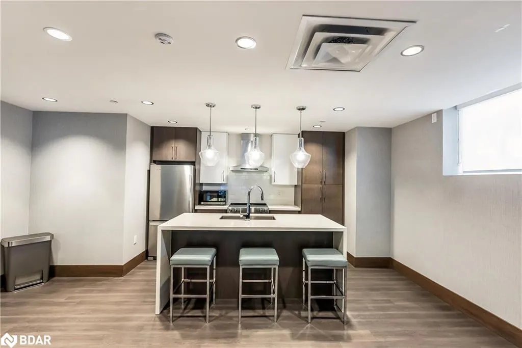 16 Markle Crescent, #206
