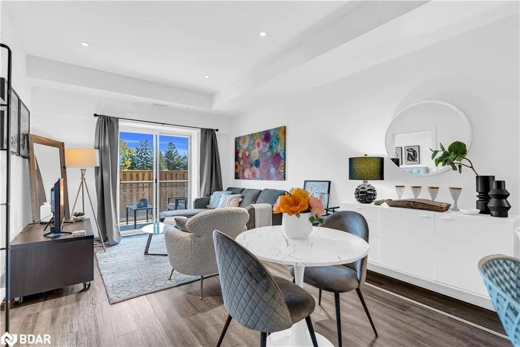 16 Markle Crescent, #206