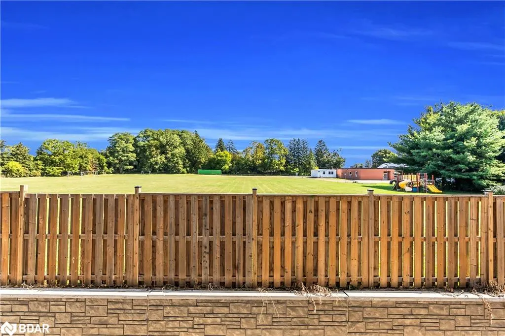 16 Markle Crescent, #206