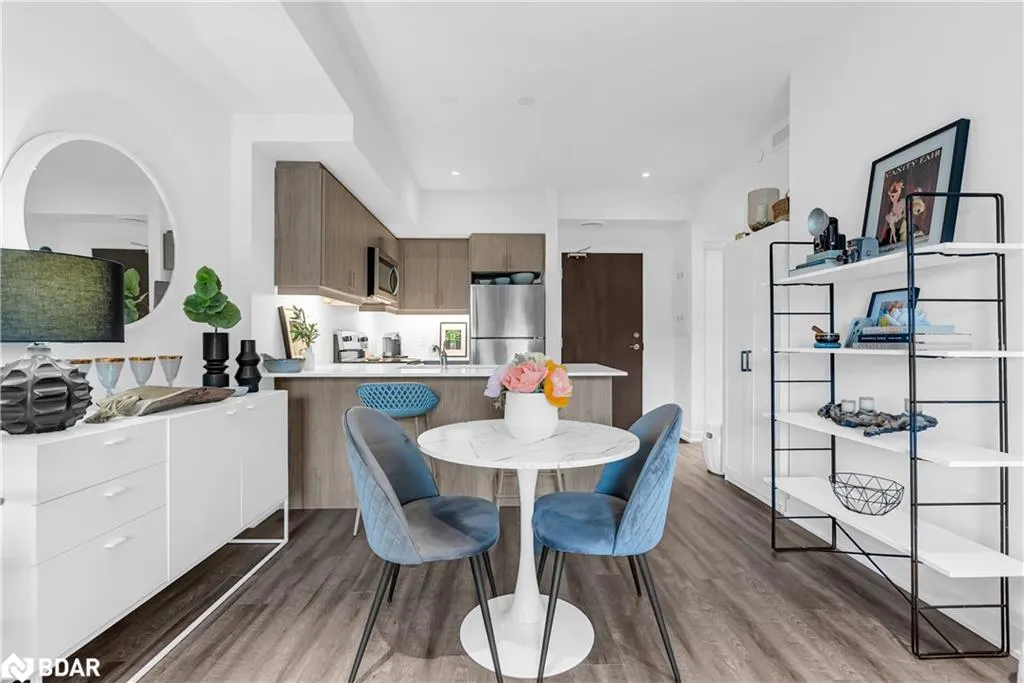 16 Markle Crescent, #206