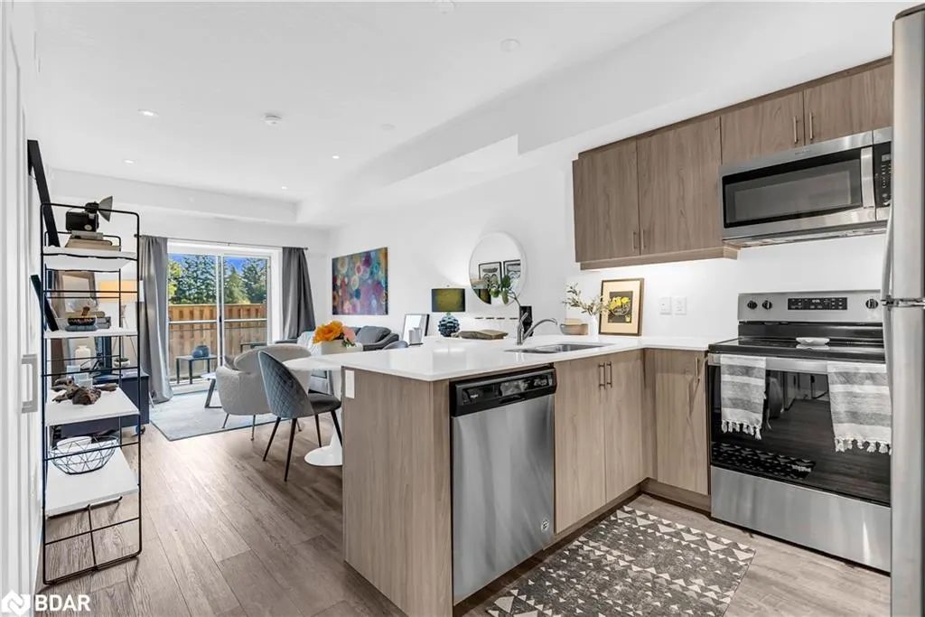 16 Markle Crescent, #206