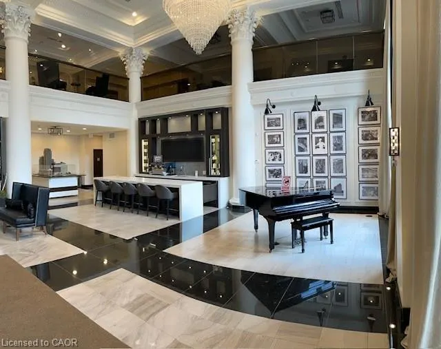 112 King Street E, #608