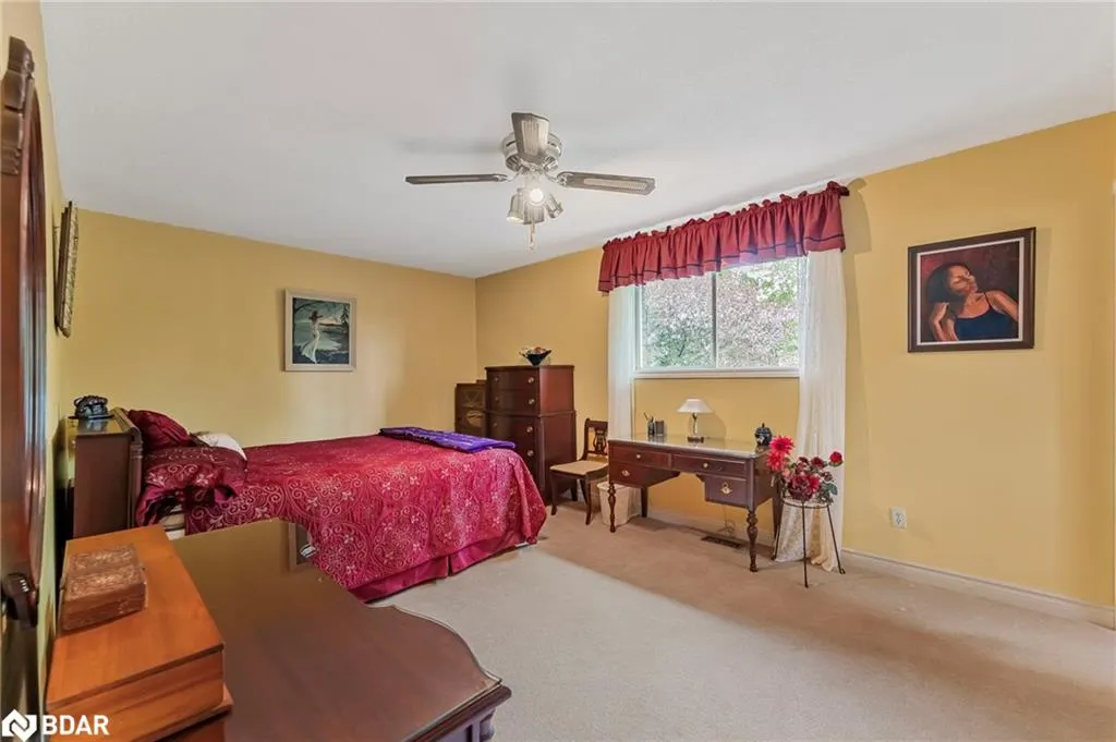 21 Pooles Road