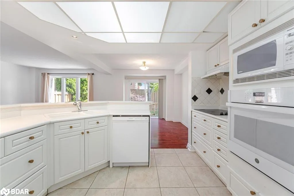 5480 Glen Erin Drive, #60