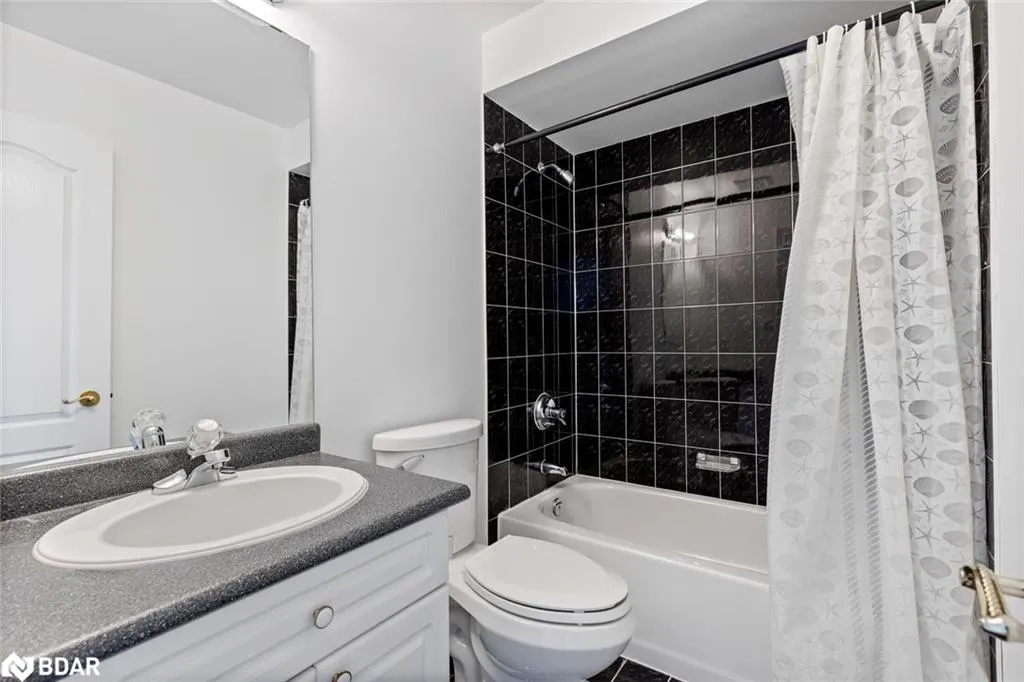 5480 Glen Erin Drive, #60