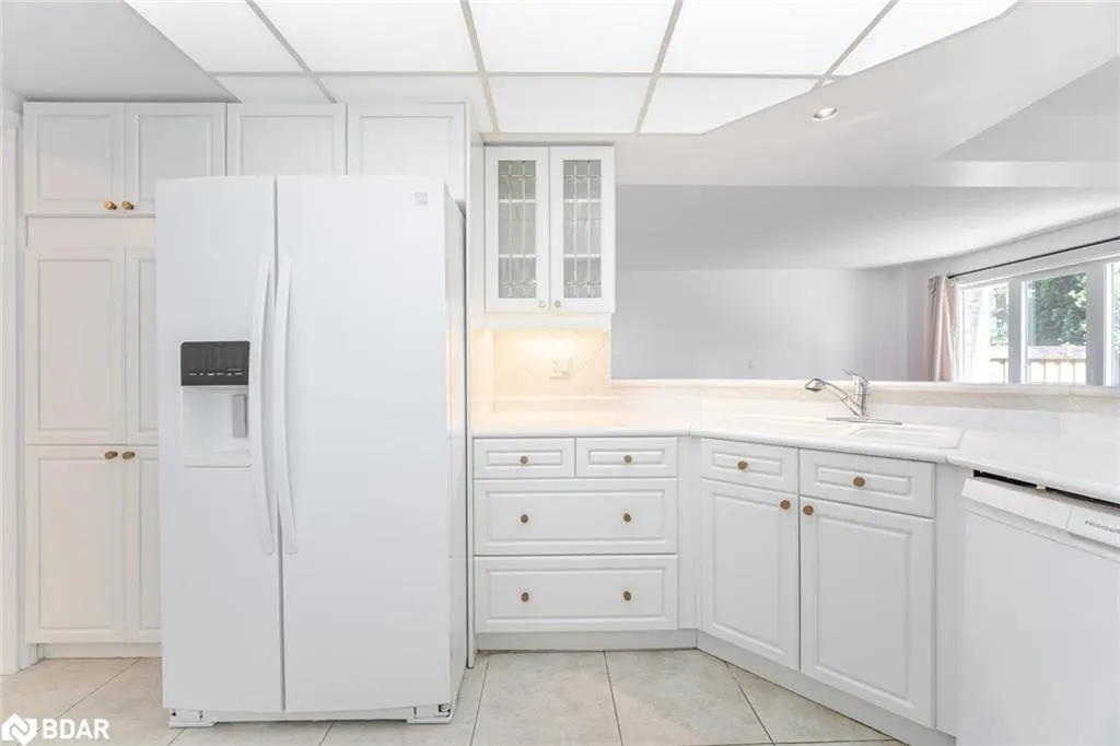 5480 Glen Erin Drive, #60
