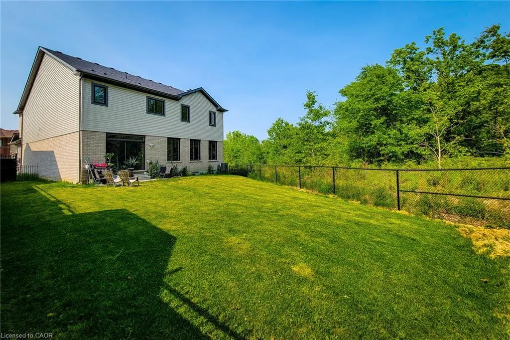 65 Cactus Crescent