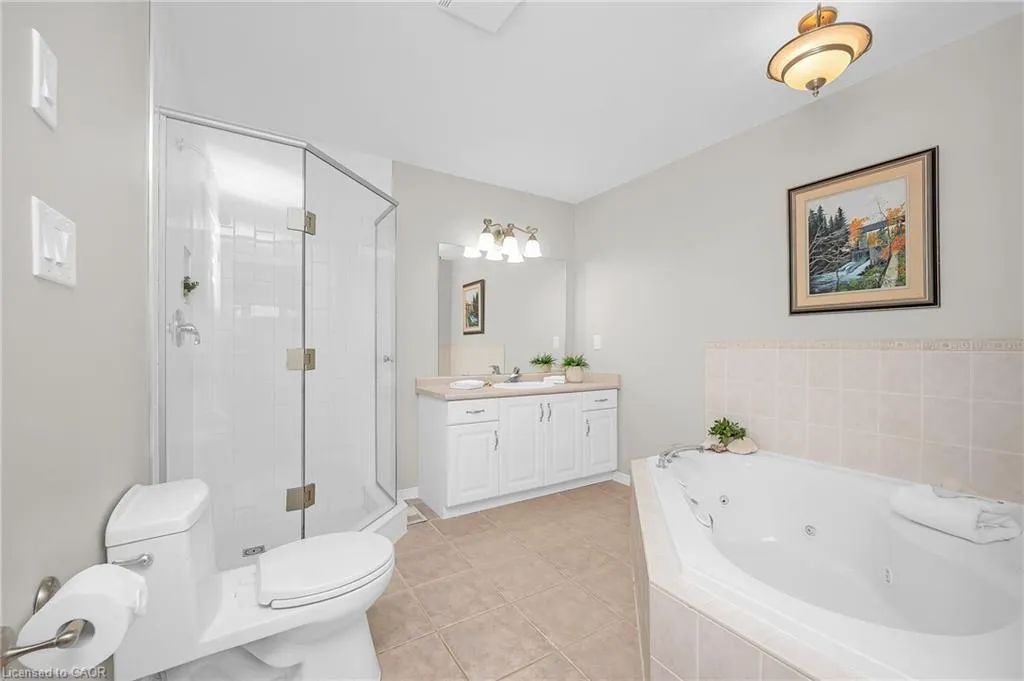 212 Stonehenge Drive, #18