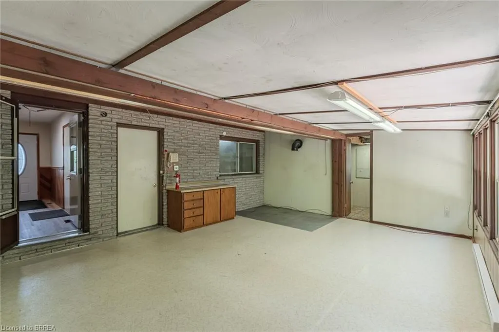 9 Bannister Street