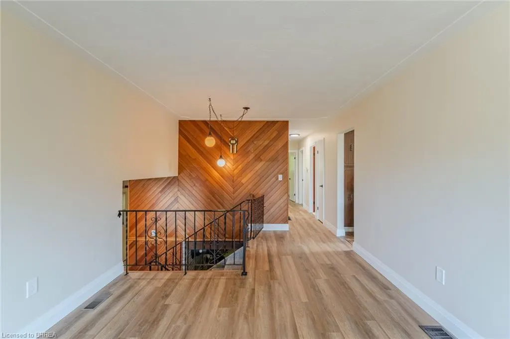 9 Bannister Street